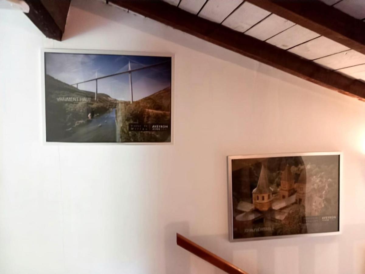Cedres Bleus De Joany Chez Nathalie Viviez 外观 照片